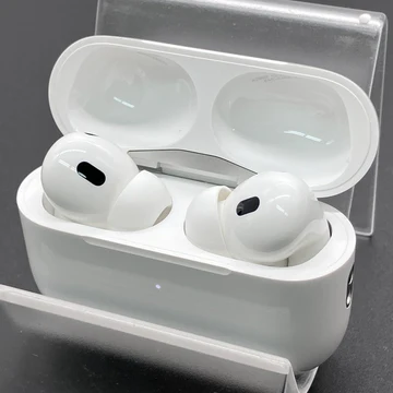 Apple MagSafe充電ケース(USB-C)付きAirPods Pro(第2世代) MTJV3JA