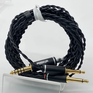 霧降 (Kirifuri) 4.4mm5極バランス/3.5mm2極モノラルミニ×2 