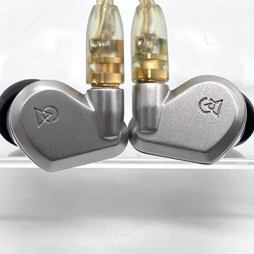 Campfire Audio VEGA