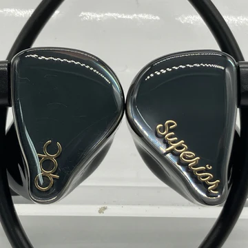 qdc SUPERIOR Piano Black qdc SUPERIOR Piano Black
